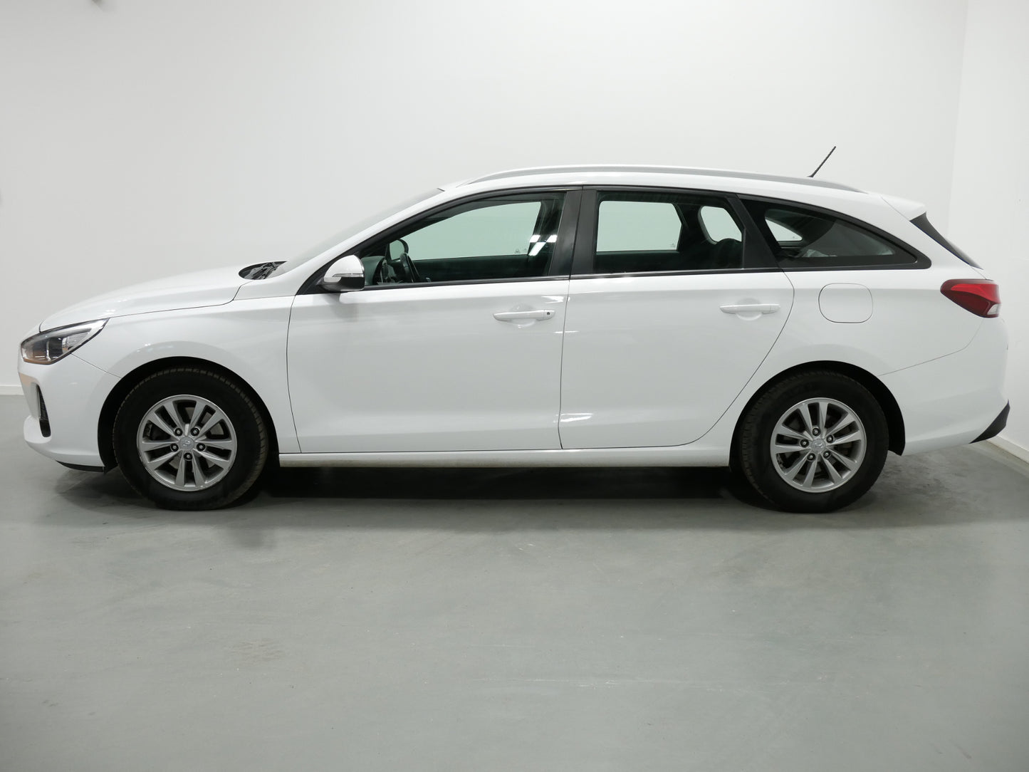 Hyundai i30 1.6 CRDI Trikolor