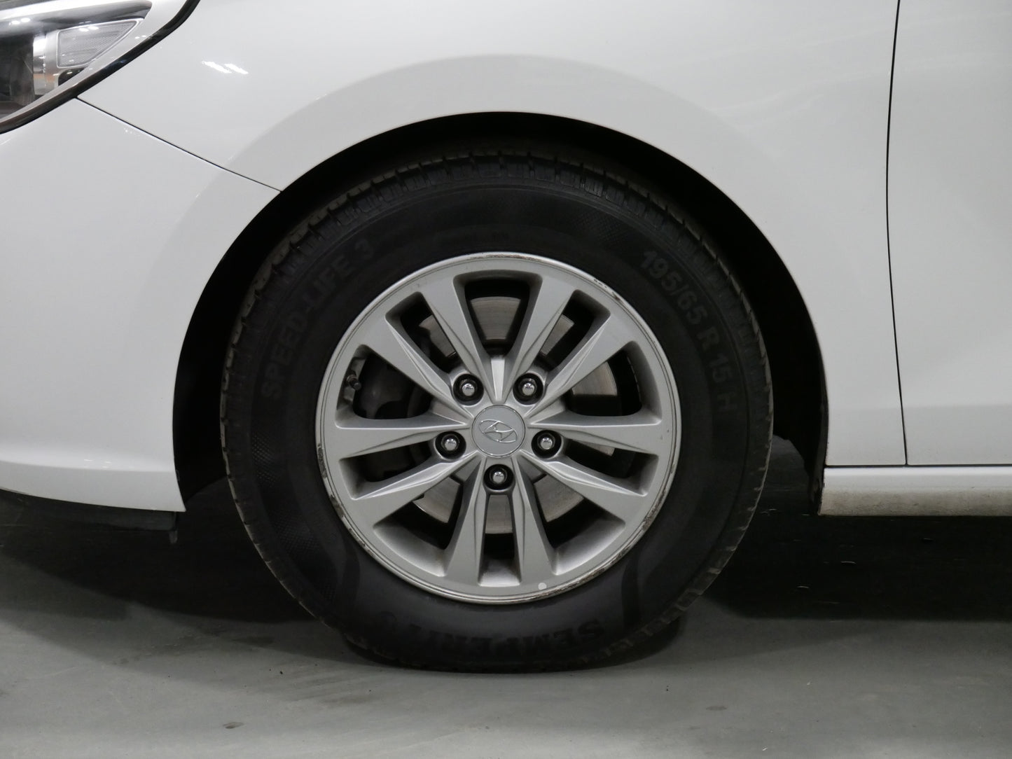 Hyundai i30 1.6 CRDI Trikolor