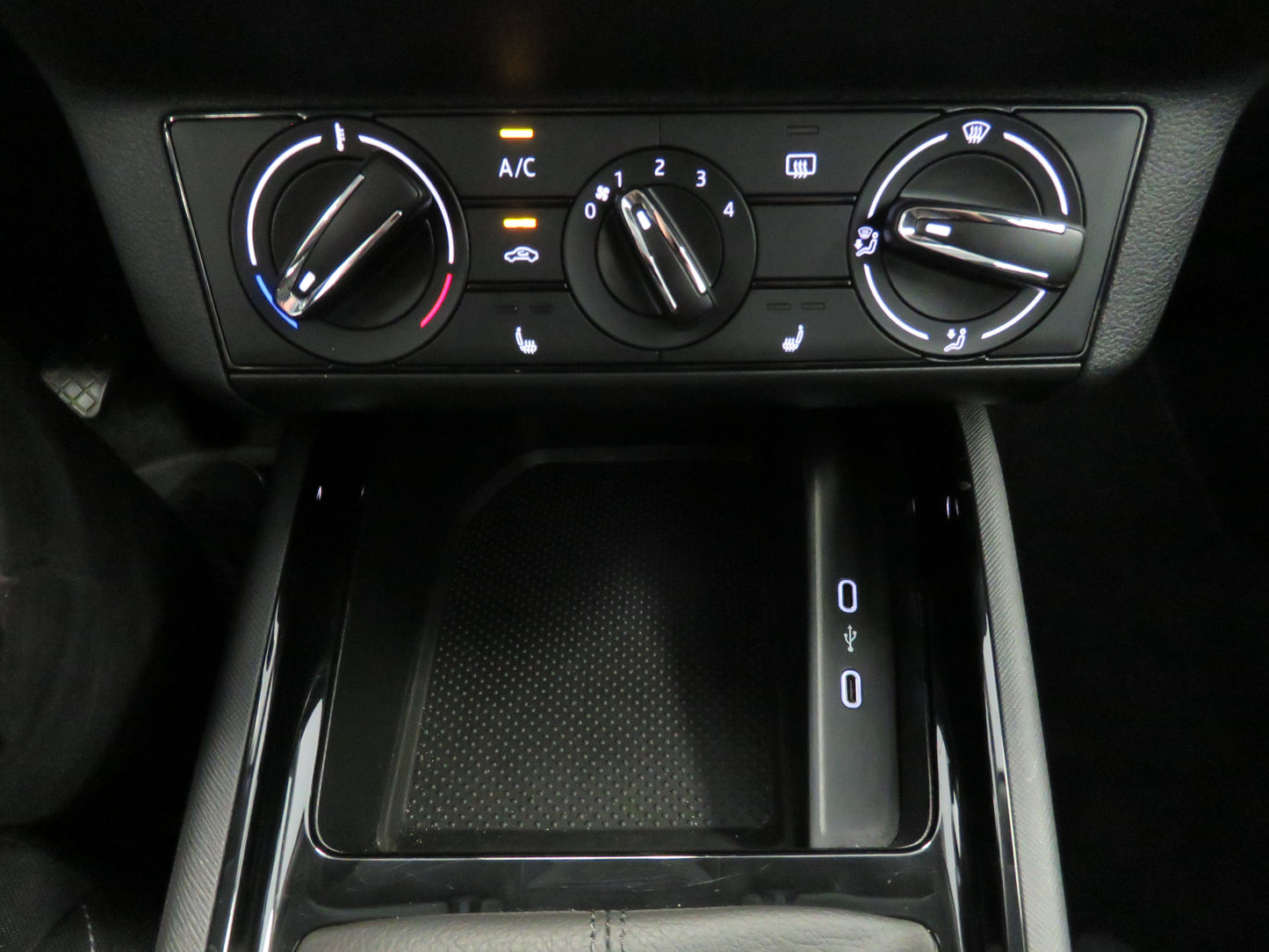 Škoda Kamiq 1.0 TSI Ambition Extra