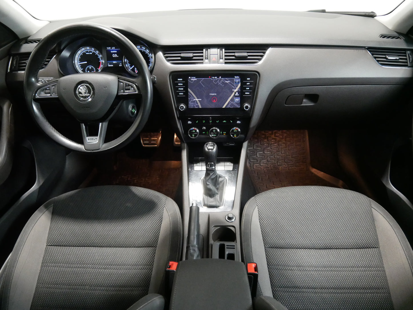 Škoda Octavia 2.0TDI 110 kW Scout