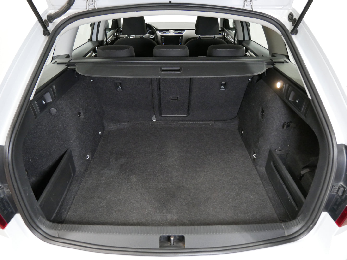 Škoda Octavia 2.0TDI 110 kW Scout