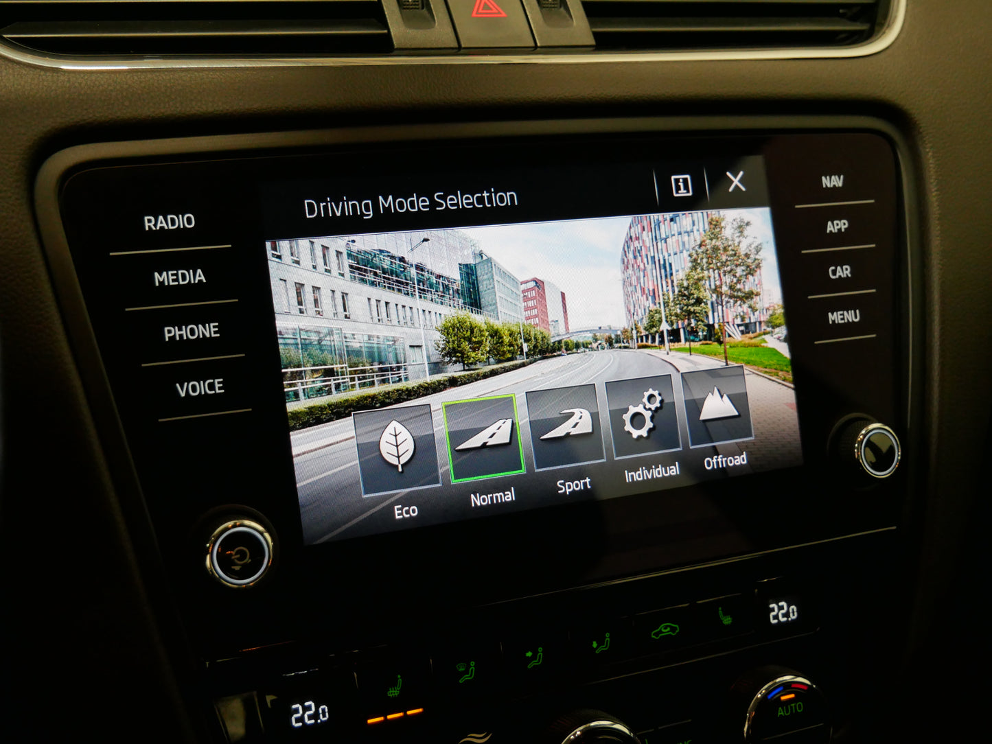 Škoda Octavia 2.0TDI 110 kW Scout