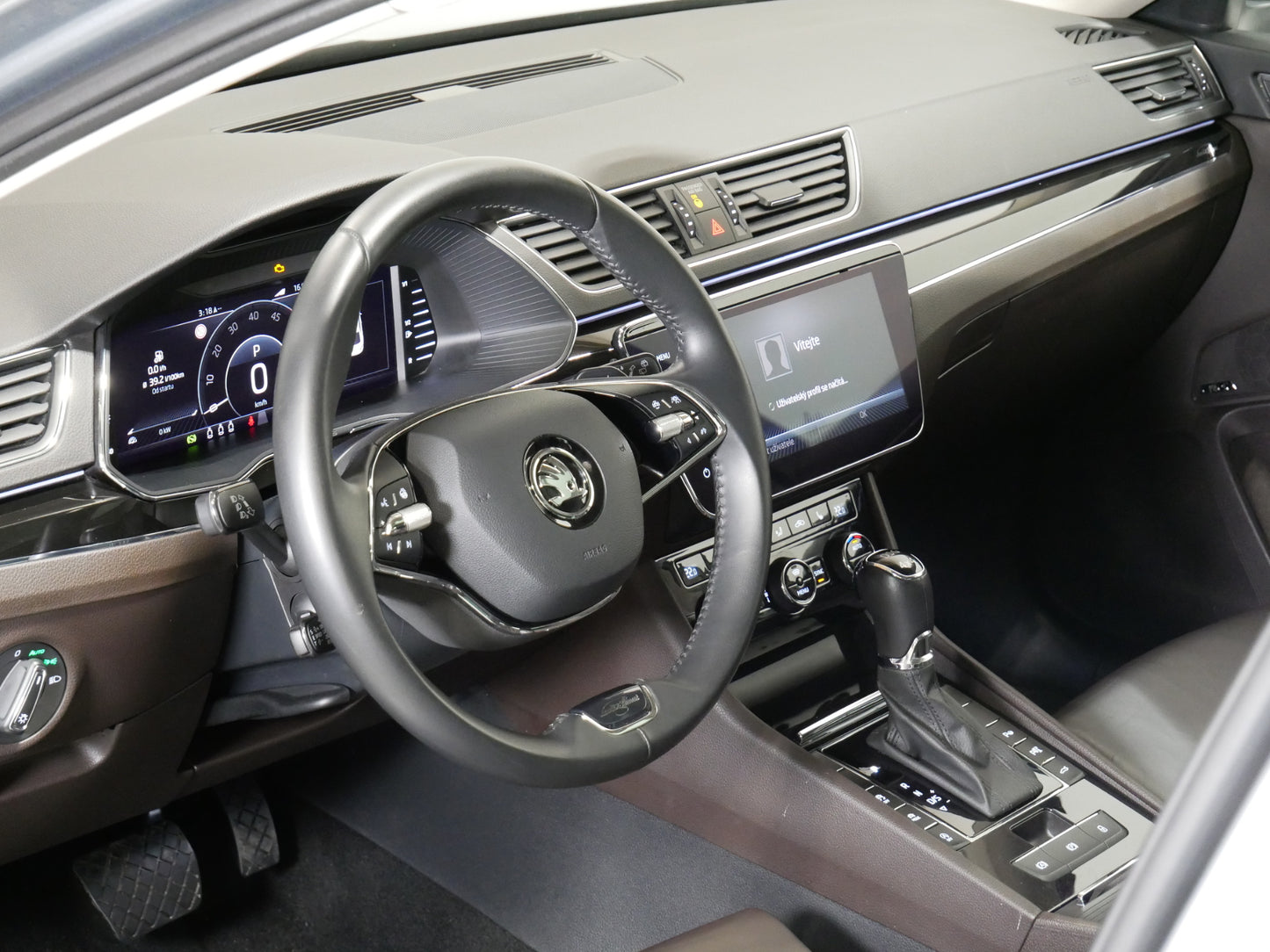 Škoda Superb 2.0 TDI 147kW L&K