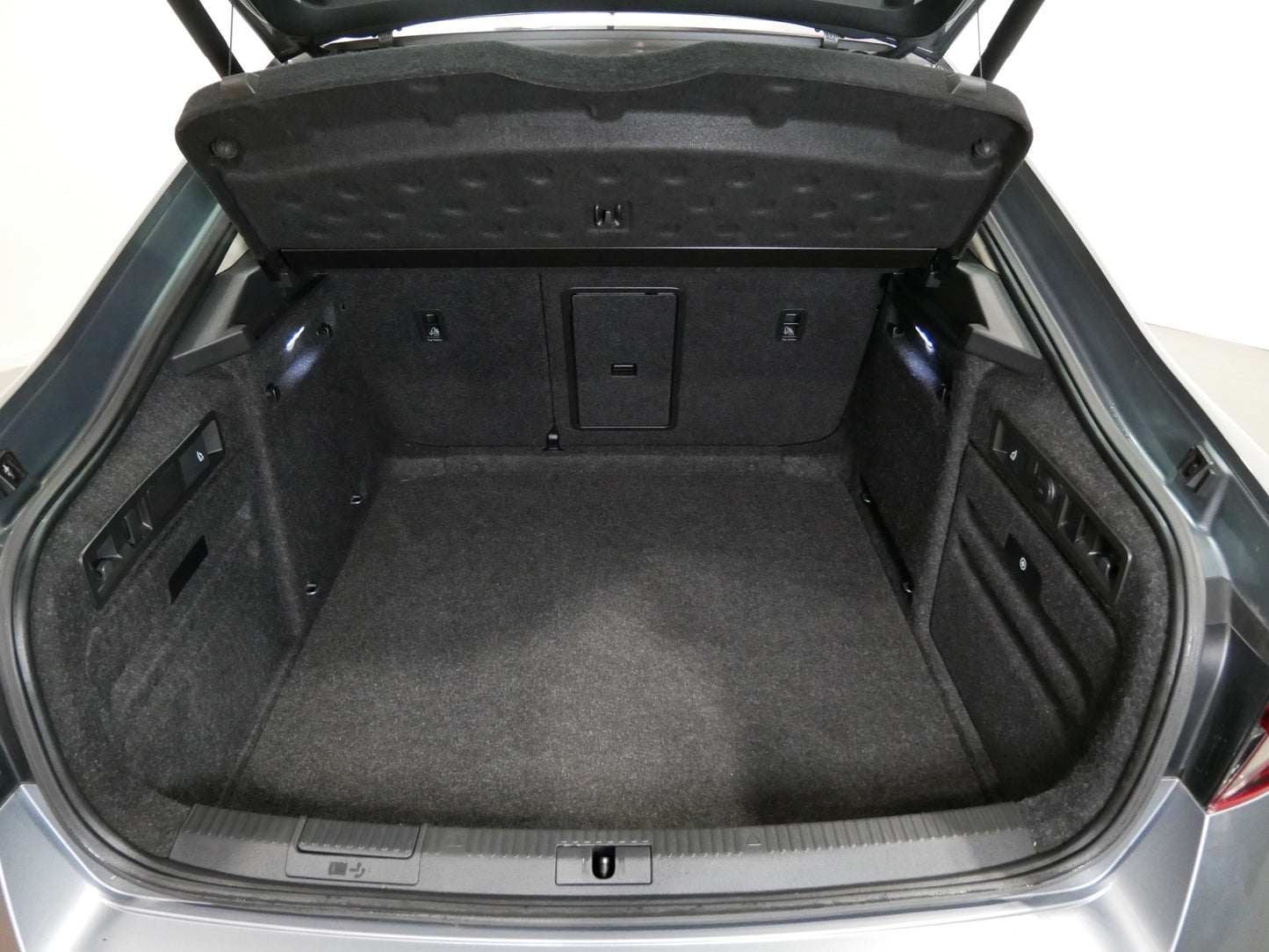 Škoda Superb 2.0 TDI 147kW L&K