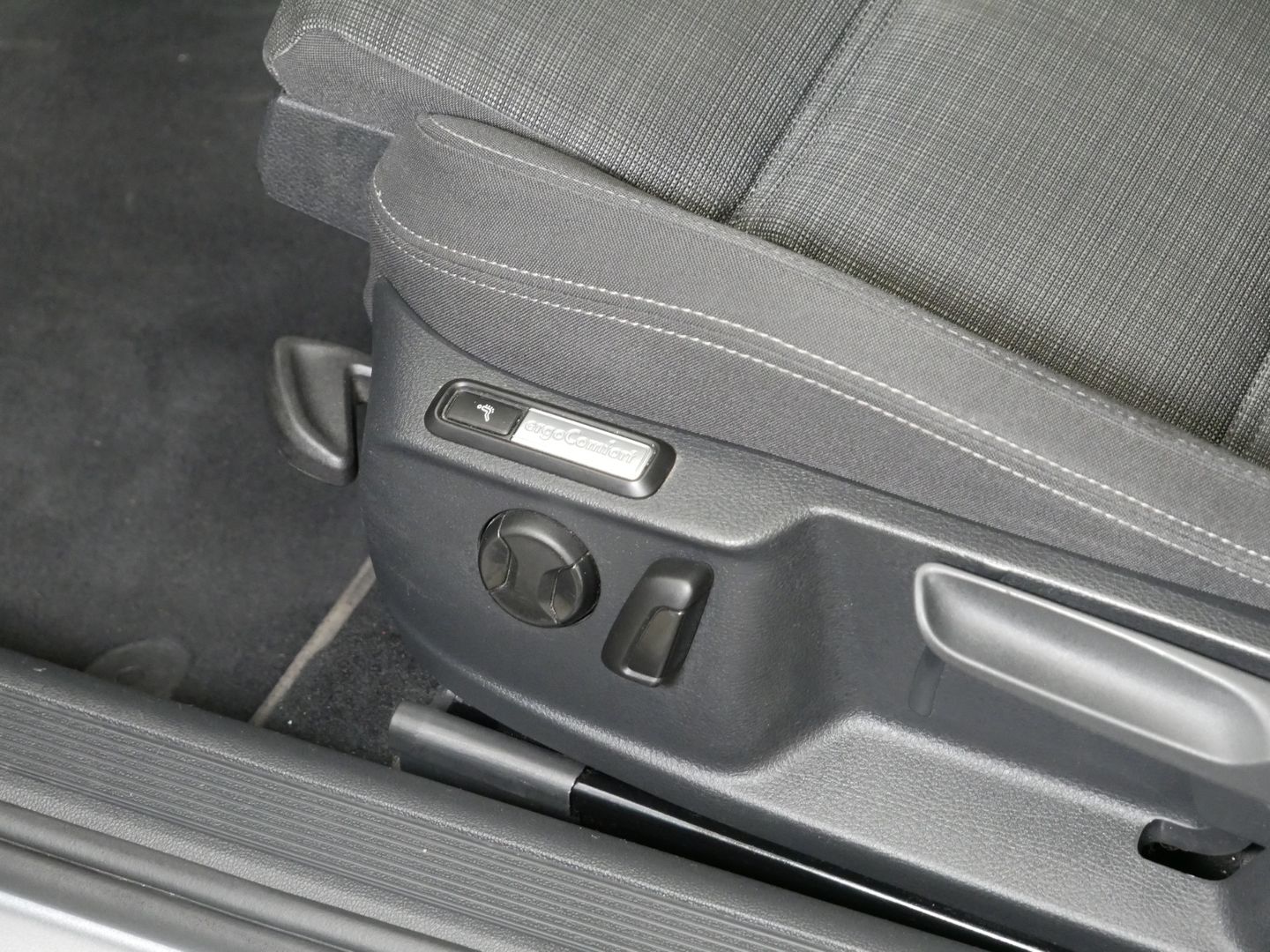 Volkswagen Passat 2.0 TDI Business