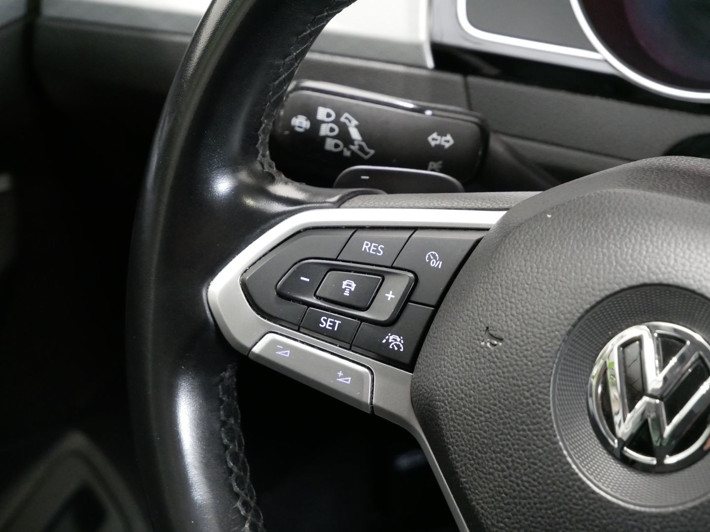 Volkswagen Passat 2.0 TDI Business