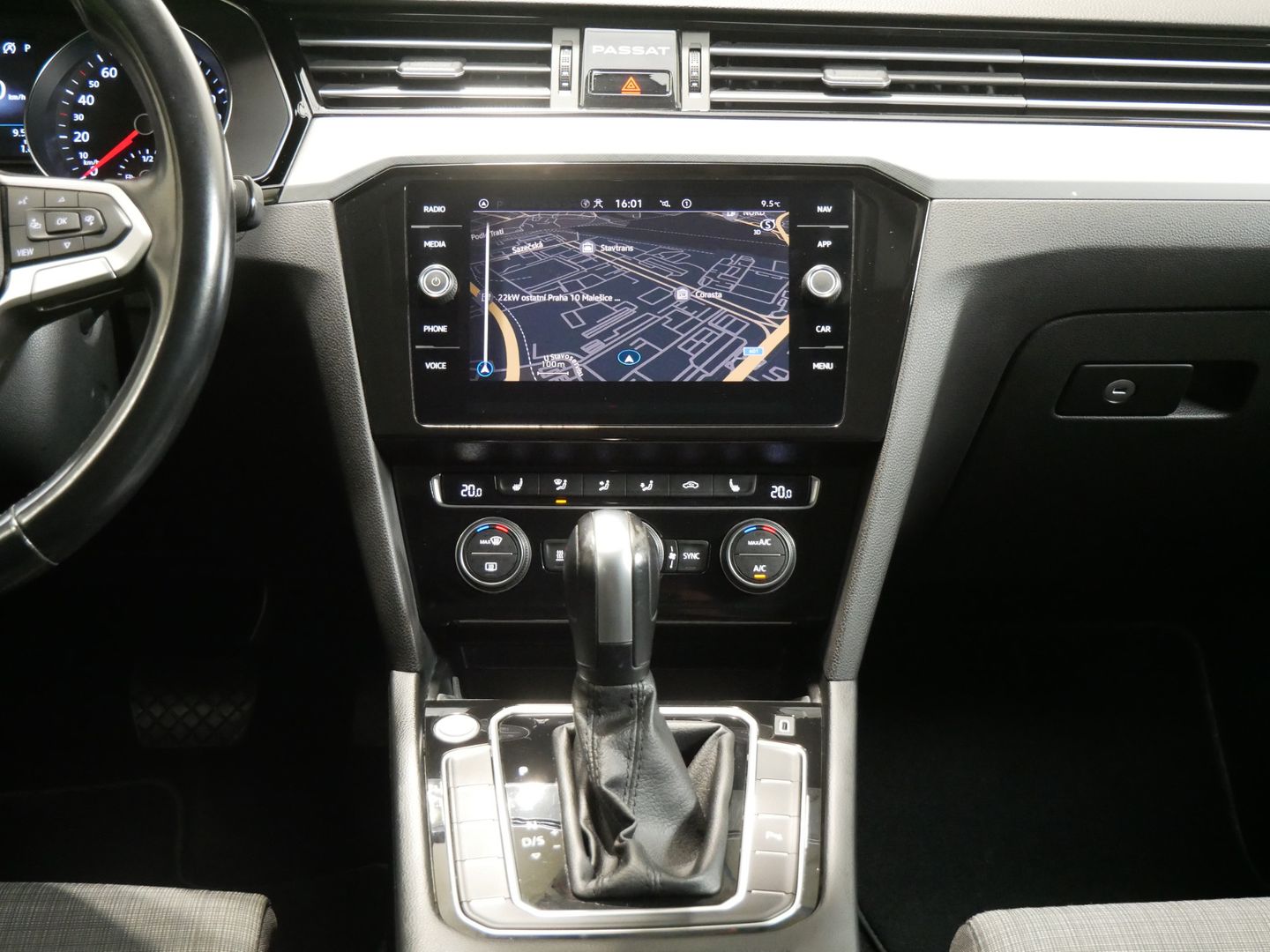 Volkswagen Passat 2.0 TDI Business