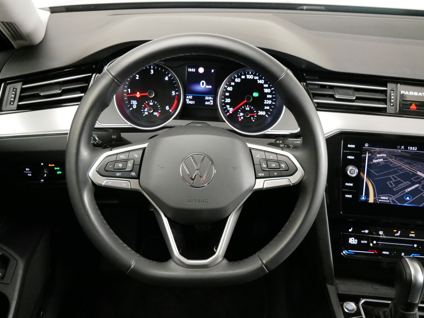 Volkswagen Passat 2.0TDI/140kW/DSG/WEBASTO/TAŽNÉ/DPH