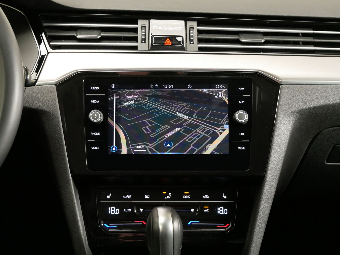 Volkswagen Passat 2.0TDI/140kW/DSG/WEBASTO/TAŽNÉ/DPH