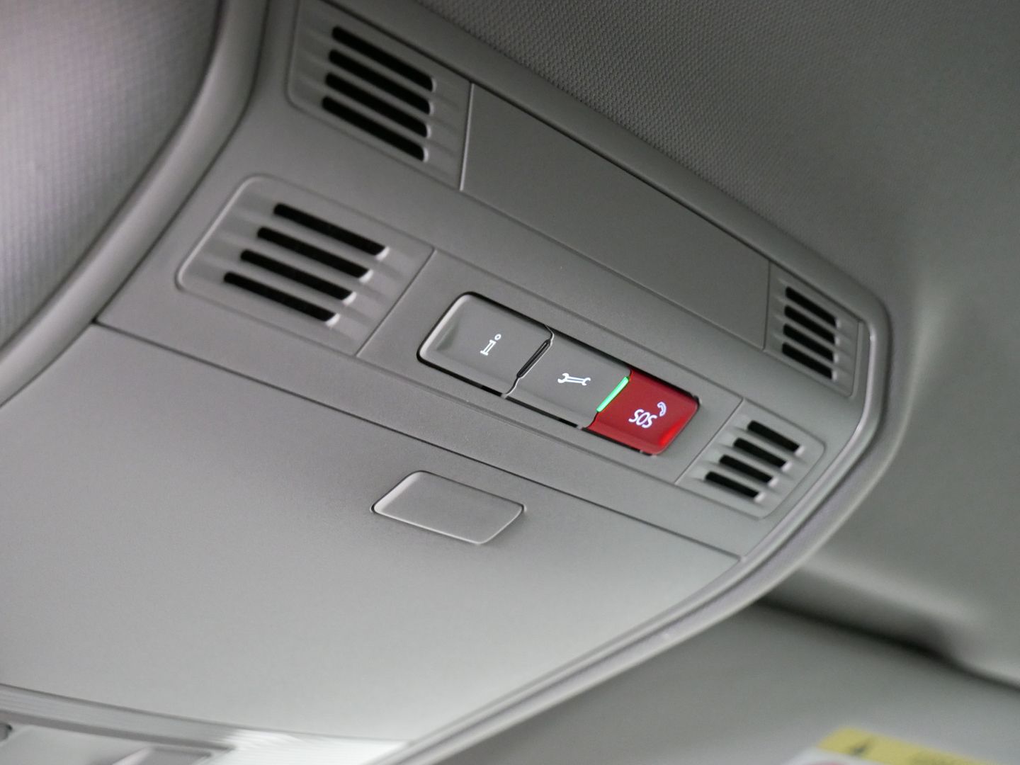 Volkswagen Passat 2.0TDI/140kW/DSG/WEBASTO/TAŽNÉ/DPH