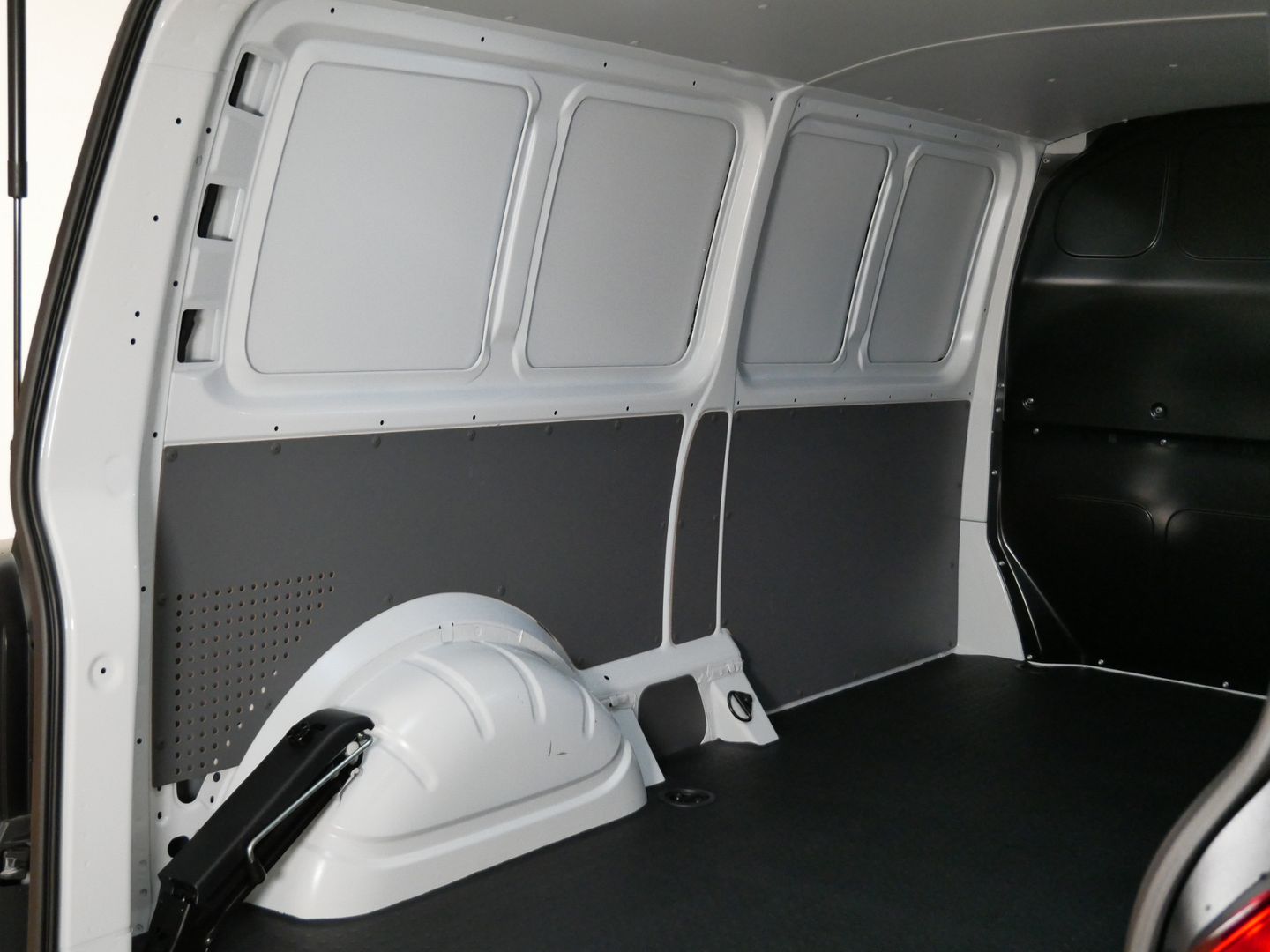 Volkswagen Transporter - skříňový vůz 2.0 TDI 110kW LONG
