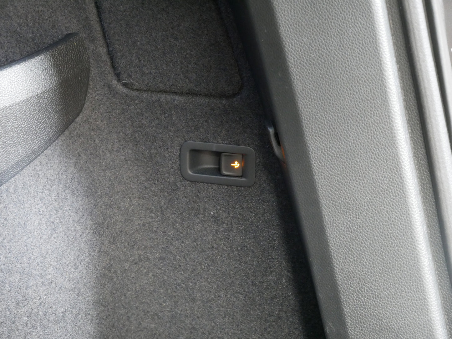 Škoda Karoq 2.0 TDI 110 kW Sportline