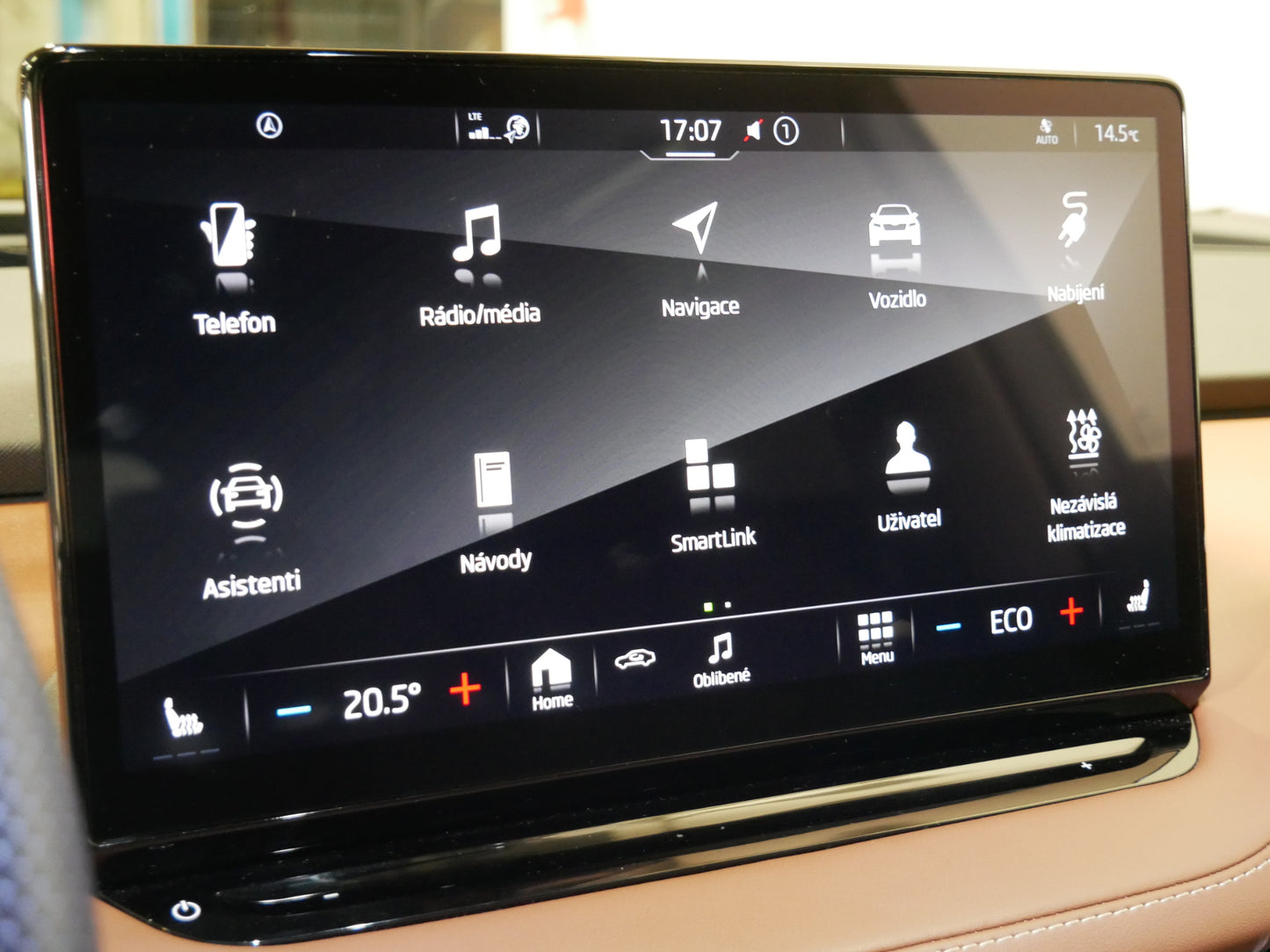 Škoda Enyaq 82 kWh 150 kW ecoSUITE