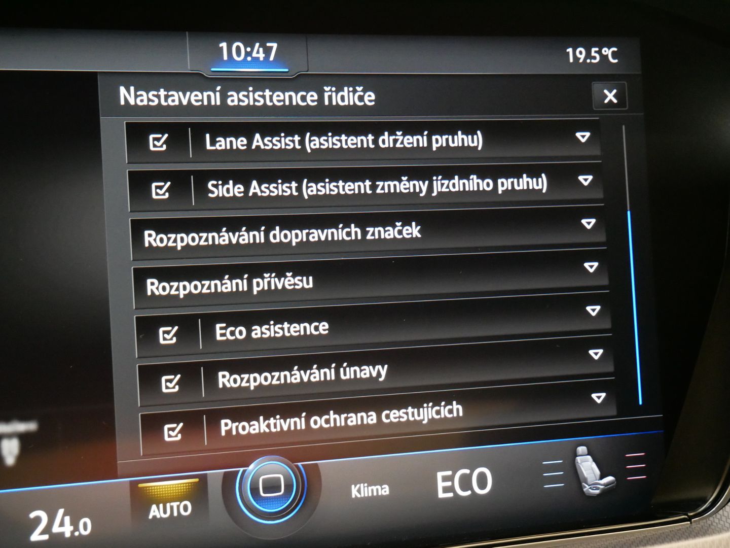 Volkswagen Touareg 3.0 TDI V6 210 kW R-Line