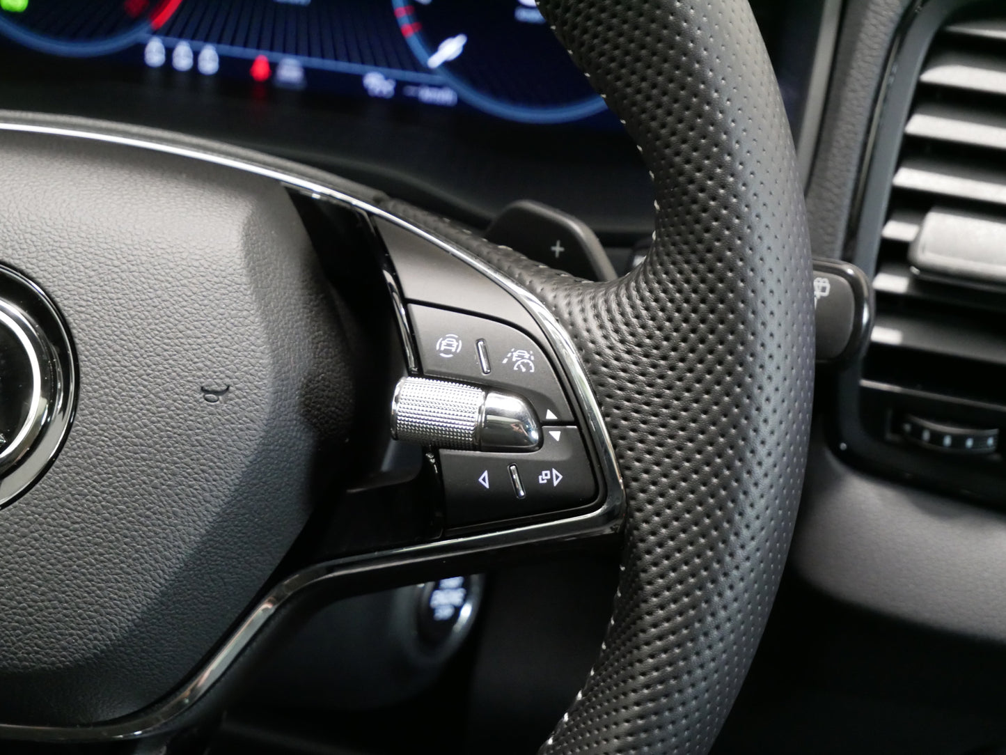 Škoda Karoq 2.0 TDI 110 kW SportLine