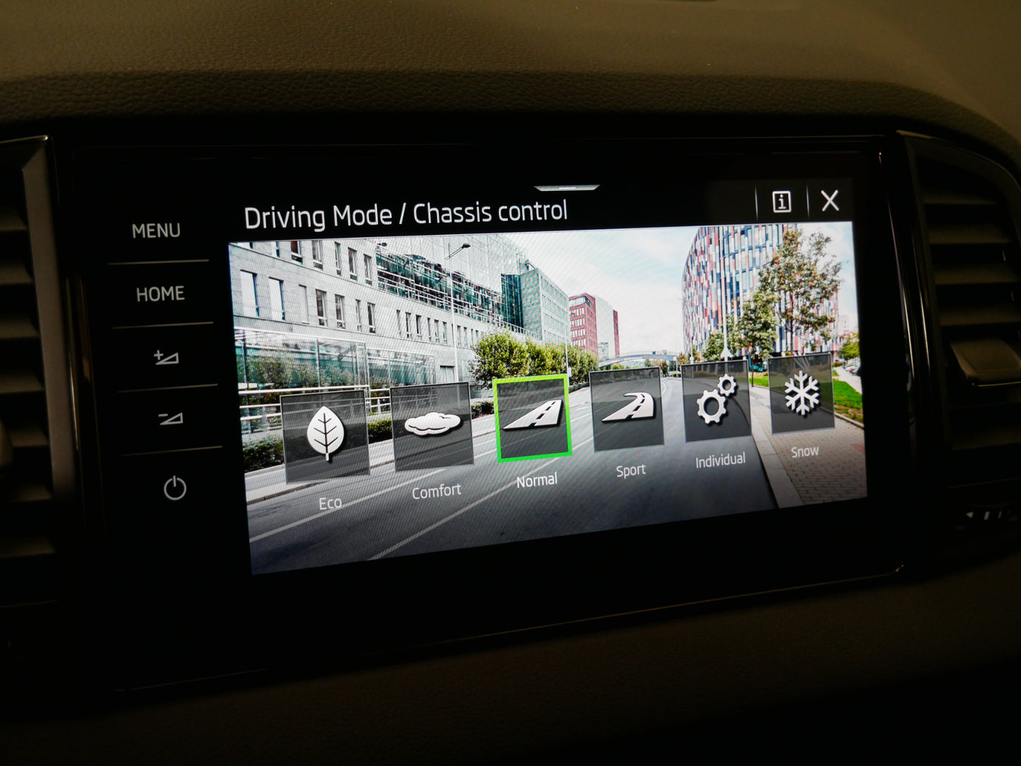 Škoda Karoq 2.0 TDI 110 kW SportLine