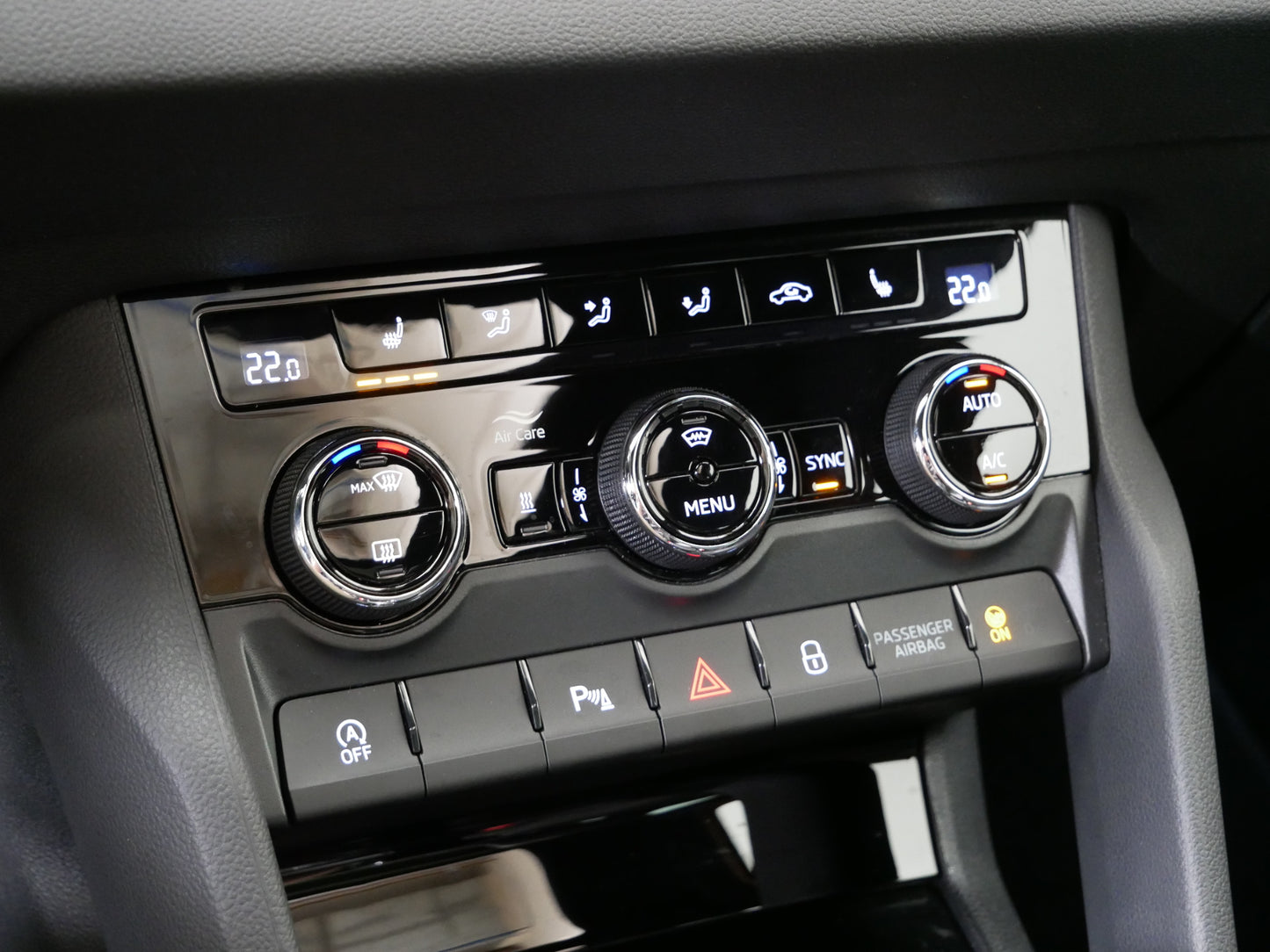 Škoda Karoq 2.0 TDI 110 kW SportLine