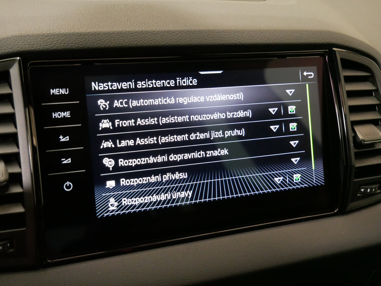 Škoda Karoq 2.0 TDI 110 kW SportLine