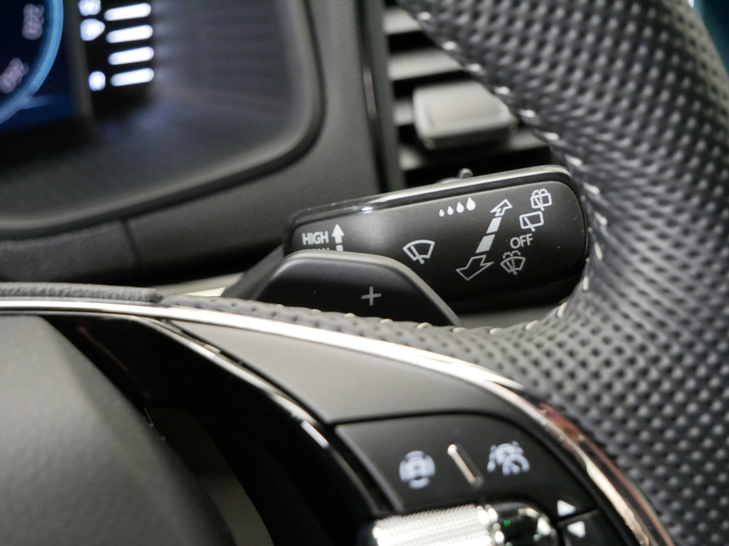 Škoda Karoq 1.5 TSI 110 kW Sportline