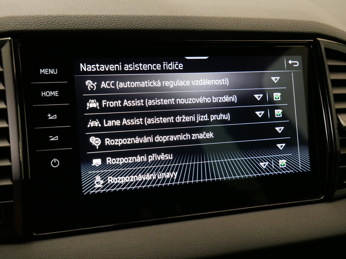 Škoda Karoq 1.5 TSI 110 kW Sportline