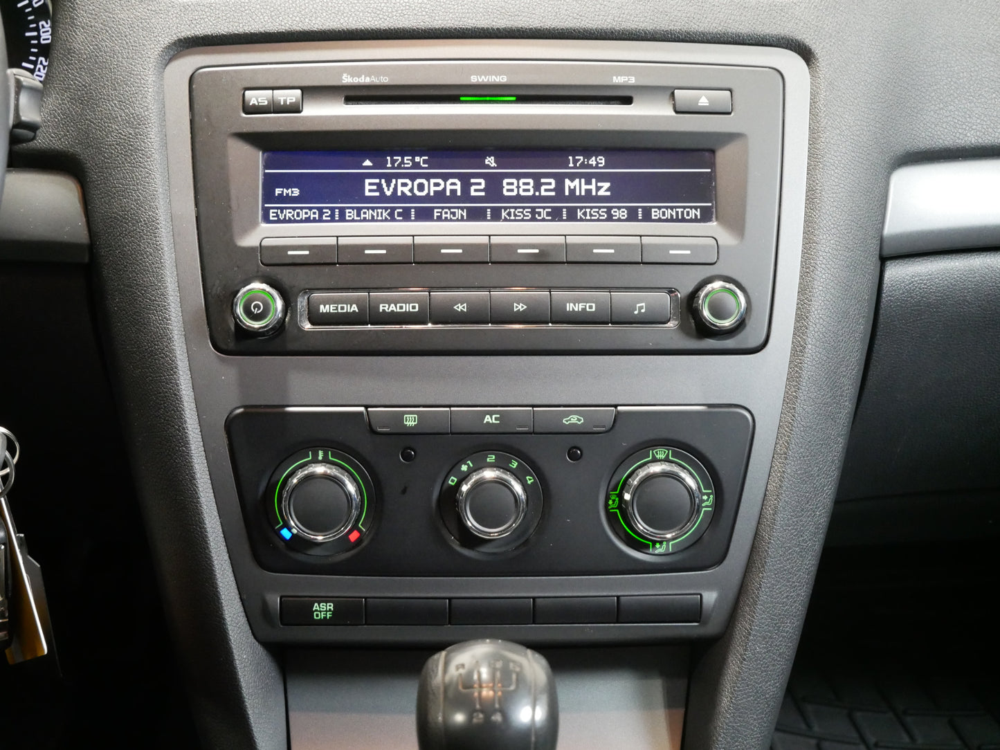 Škoda Octavia 1.6 MPI 75 kW Tour