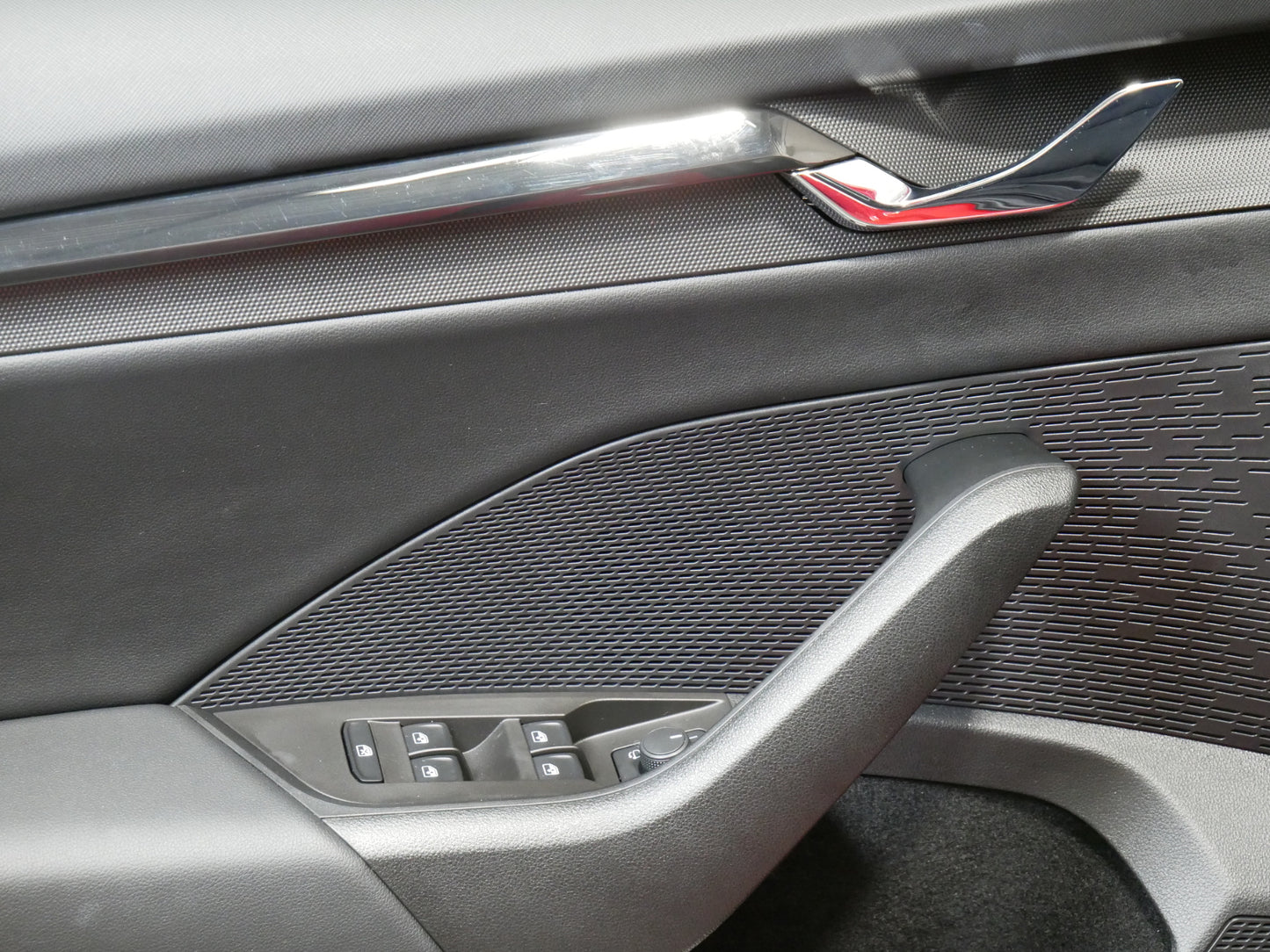 Škoda Octavia 1.5 e-TSI 110 kW Ambition Plus