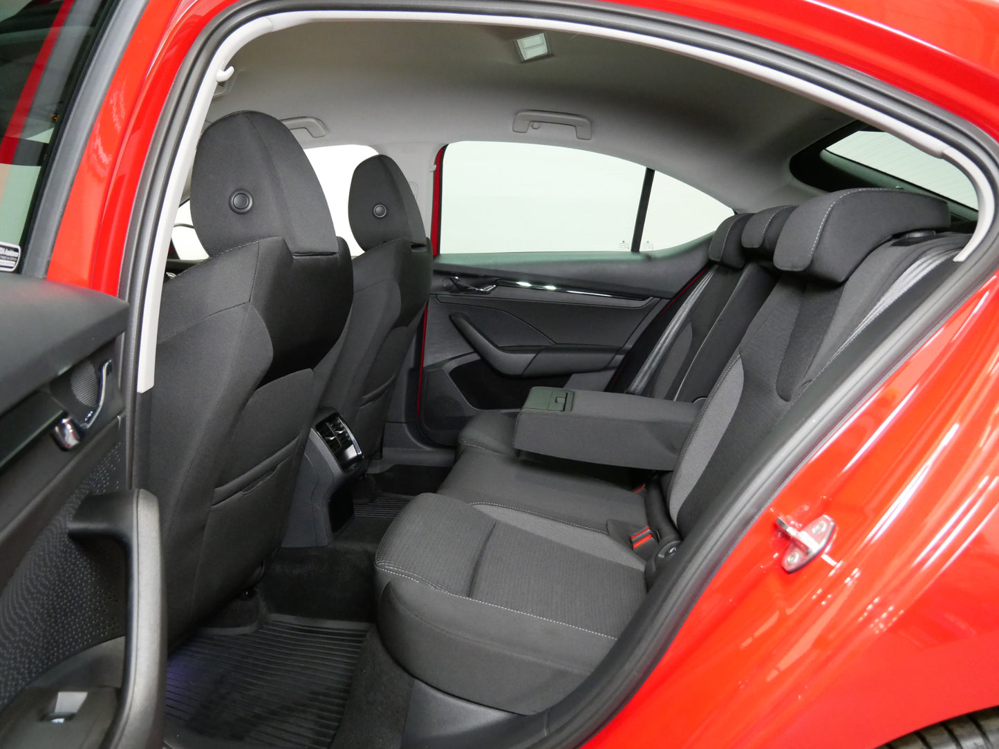 Škoda Octavia 1.5 e-TSI 110 kW Ambition Plus