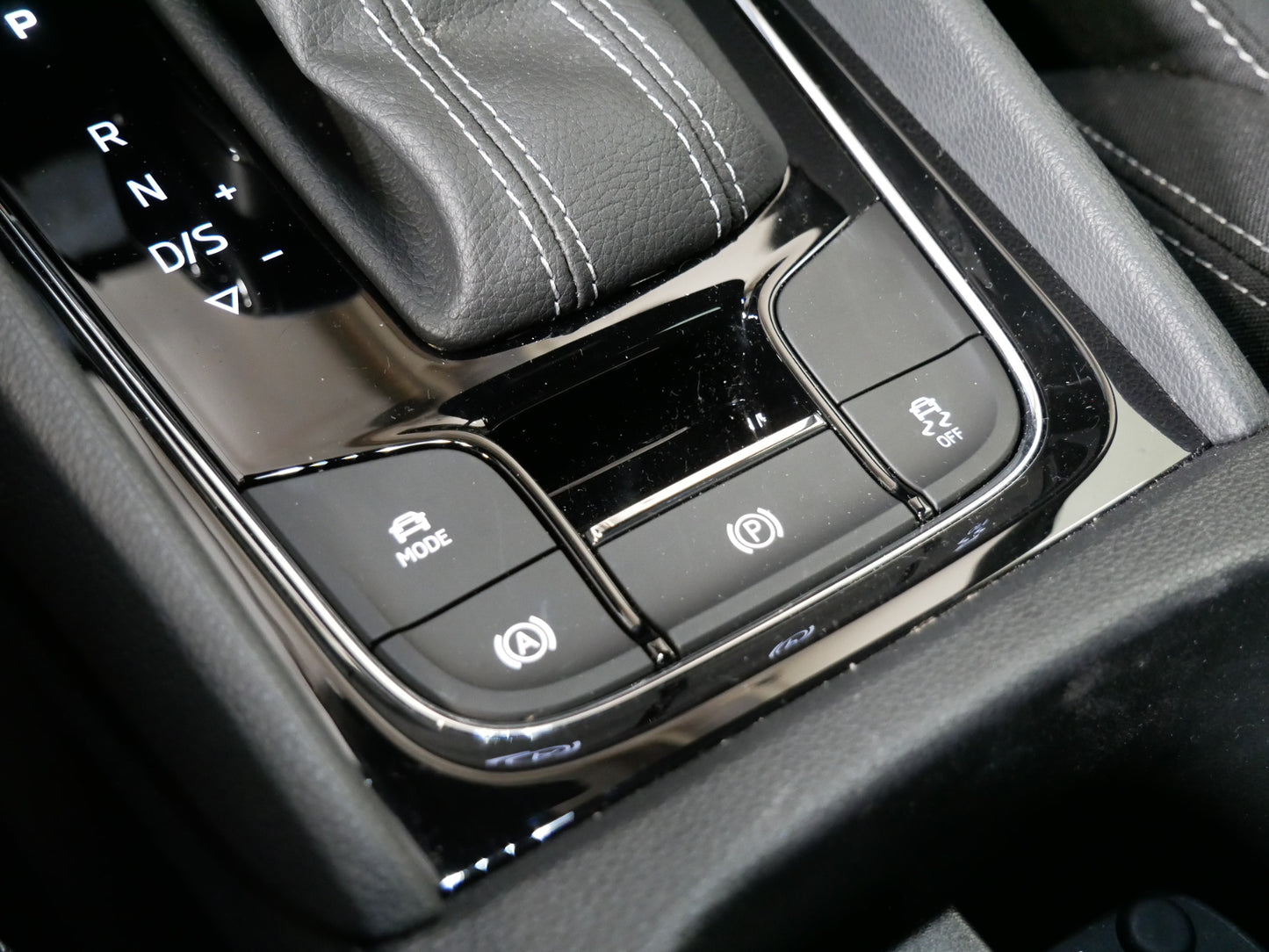 Škoda Karoq 1.5 TSI 110 kW SportLine