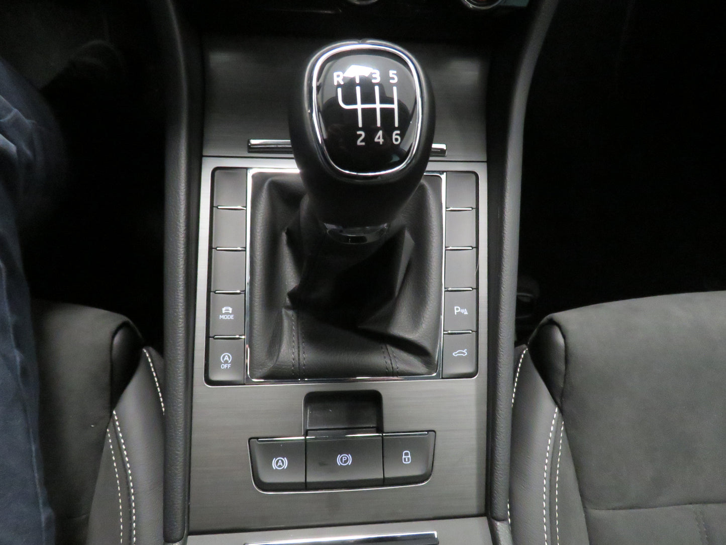 Škoda Superb 2.0 TDI Style Plus Paket Top