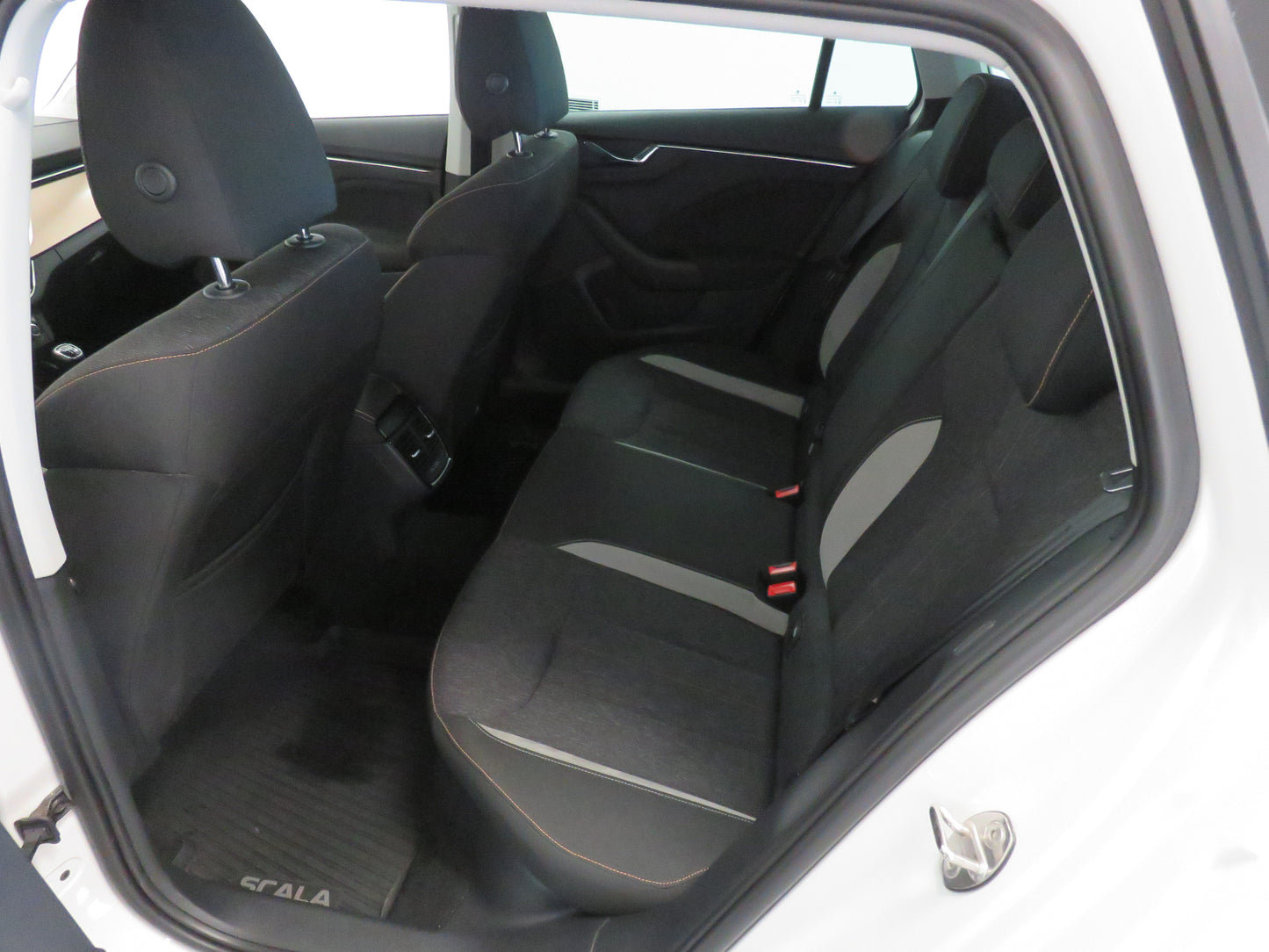 Škoda Scala 1.0 TSI Style Plus Paket Komfort