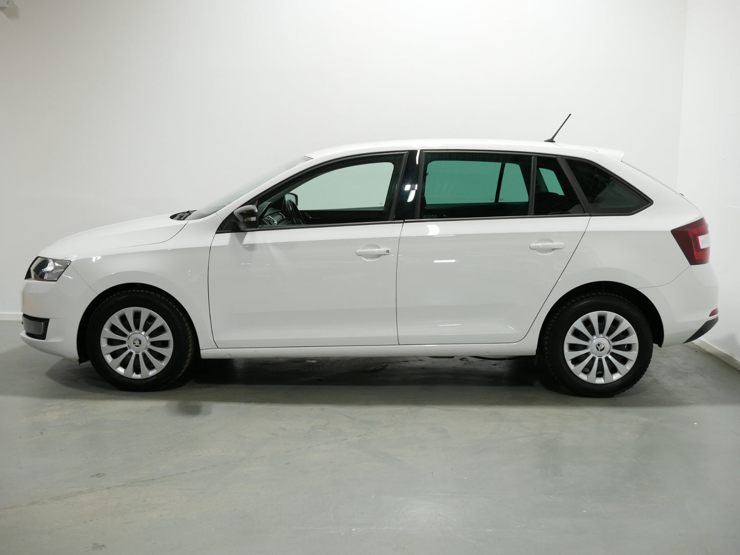 Škoda Rapid Spaceback 1.6 TDI 85 kW Style Plus