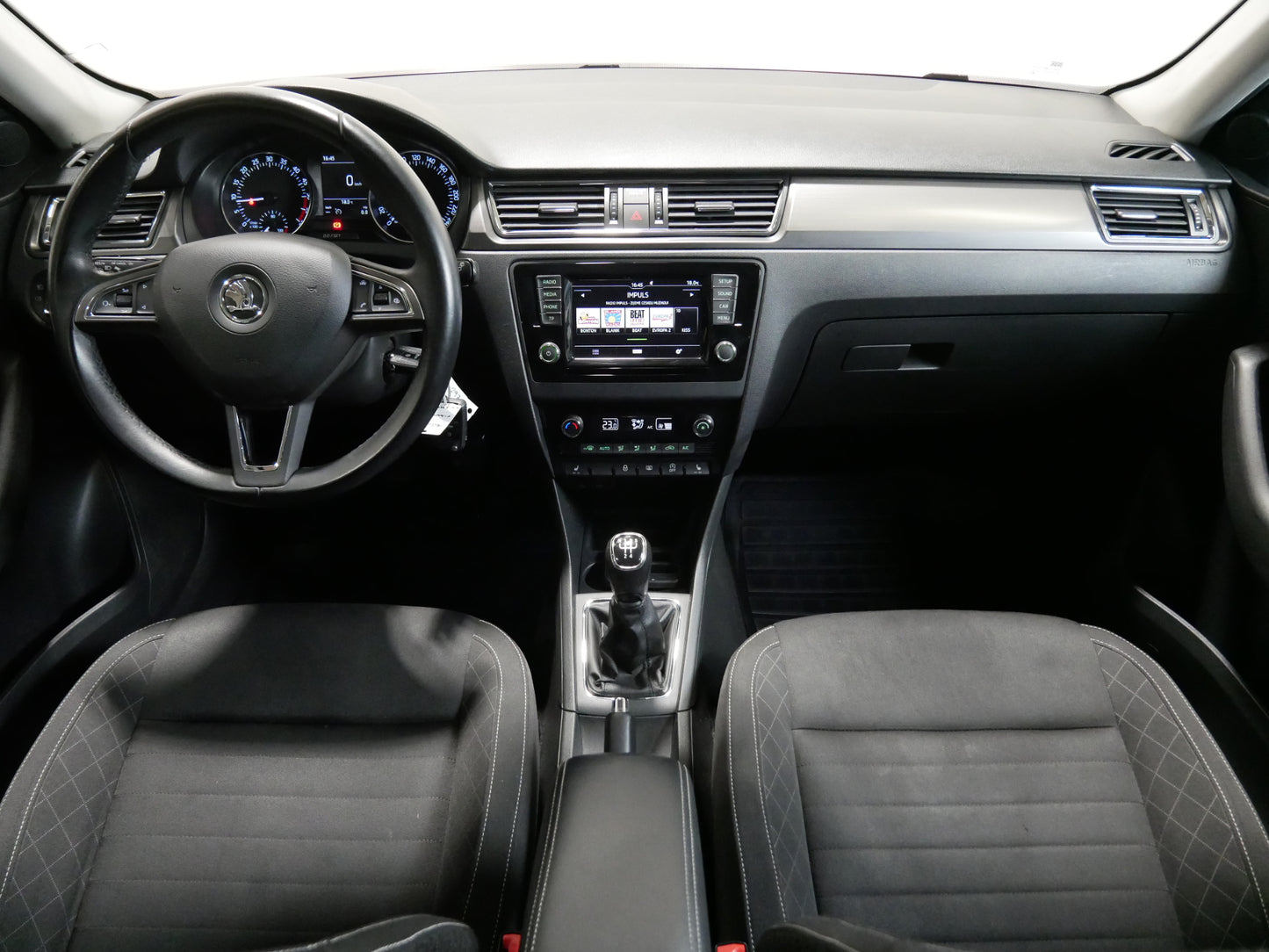 Škoda Rapid Spaceback 1.6 TDI 85 kW Style Plus