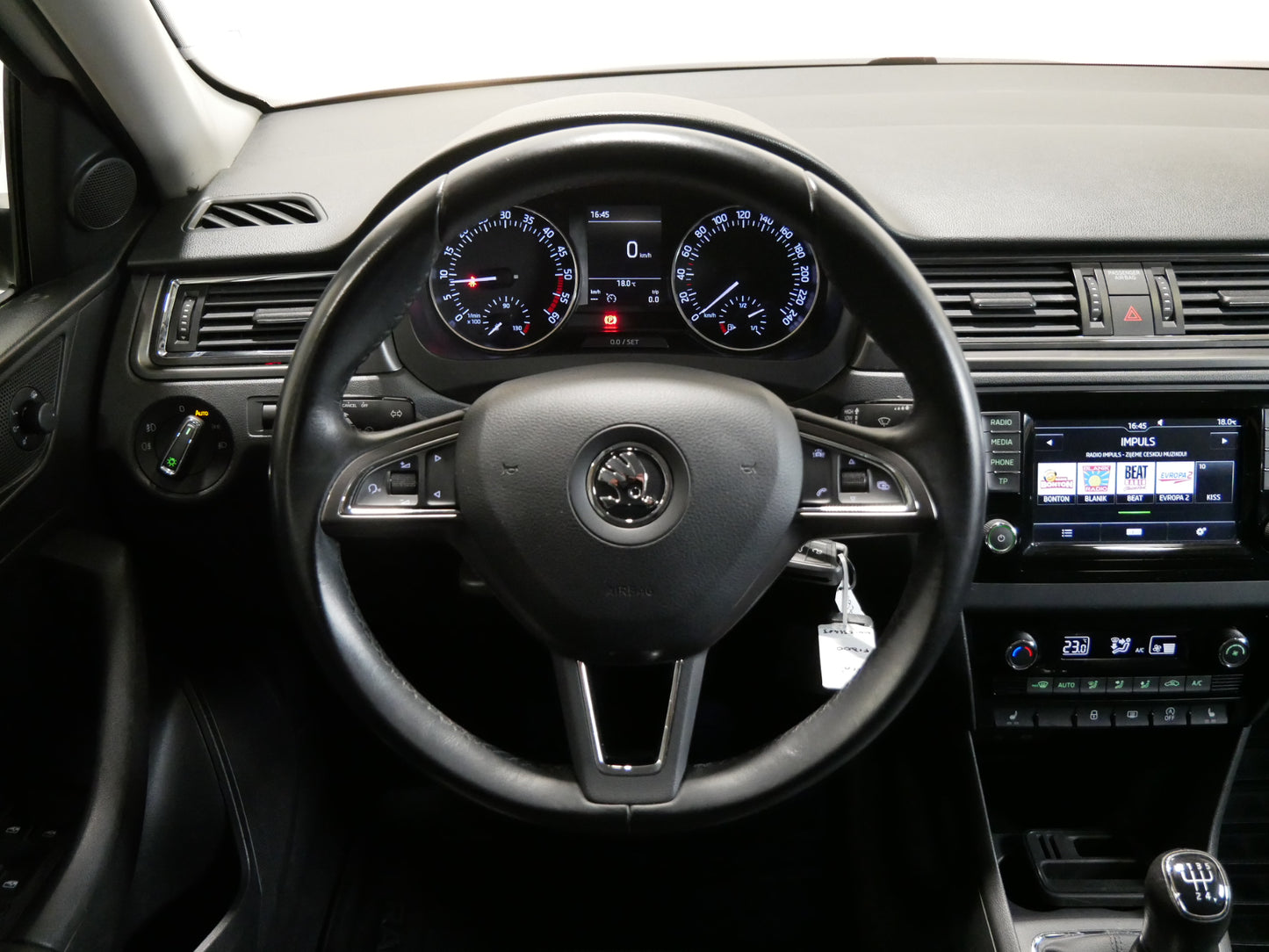 Škoda Rapid Spaceback 1.6 TDI 85 kW Style Plus