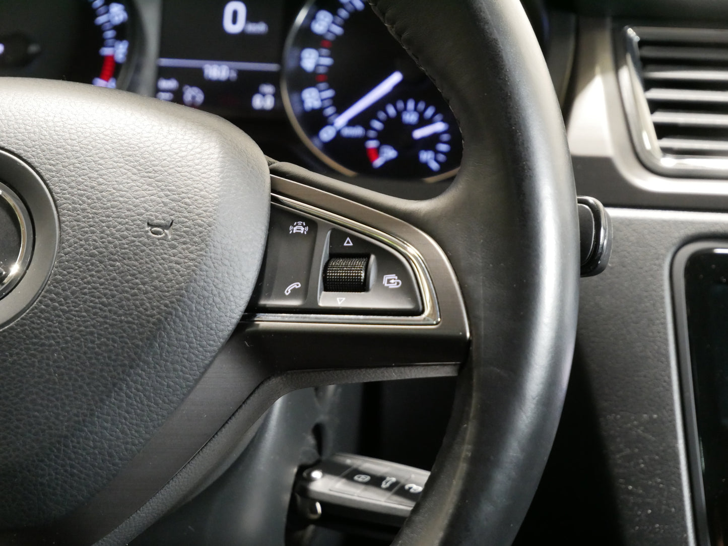 Škoda Rapid Spaceback 1.6 TDI 85 kW Style Plus