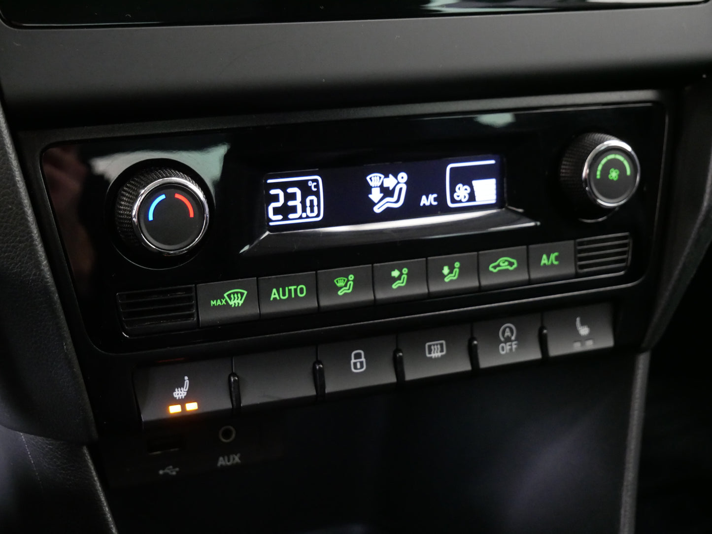 Škoda Rapid Spaceback 1.6 TDI 85 kW Style Plus