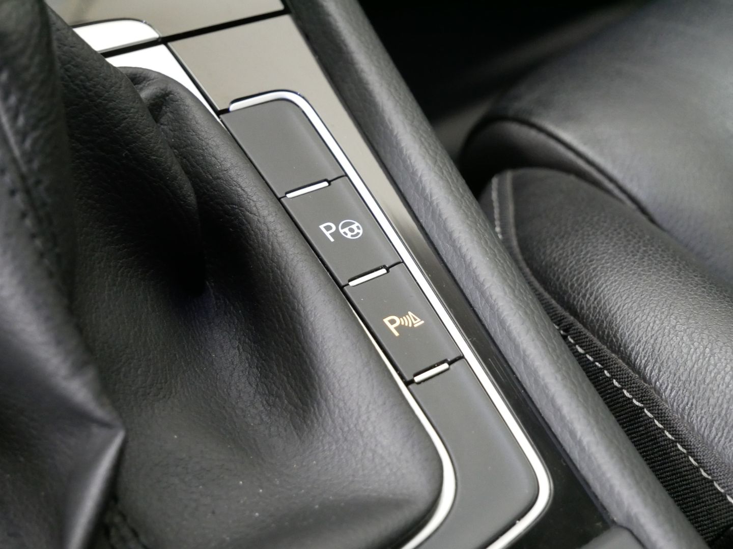 Volkswagen Golf 1.4 TGI 81 kW Highline