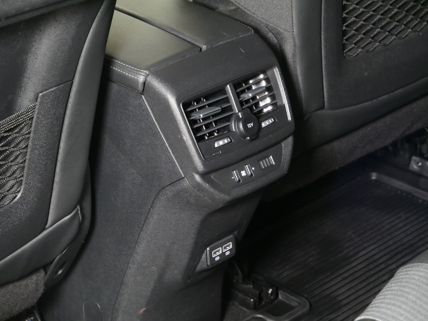 Peugeot 5008 2.0 HDI 130 kW Allure