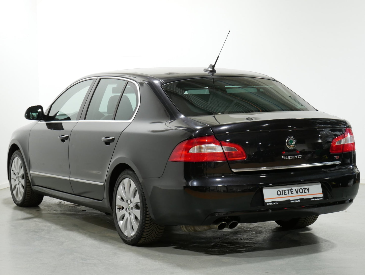 Škoda Superb 2.0 TDI/125 kW/DSG/XENONY/KŮŽE
