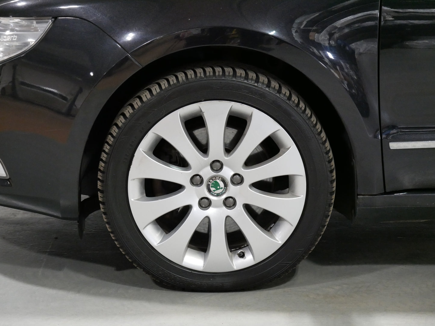 Škoda Superb 2.0 TDI/125 kW/DSG/XENONY/KŮŽE