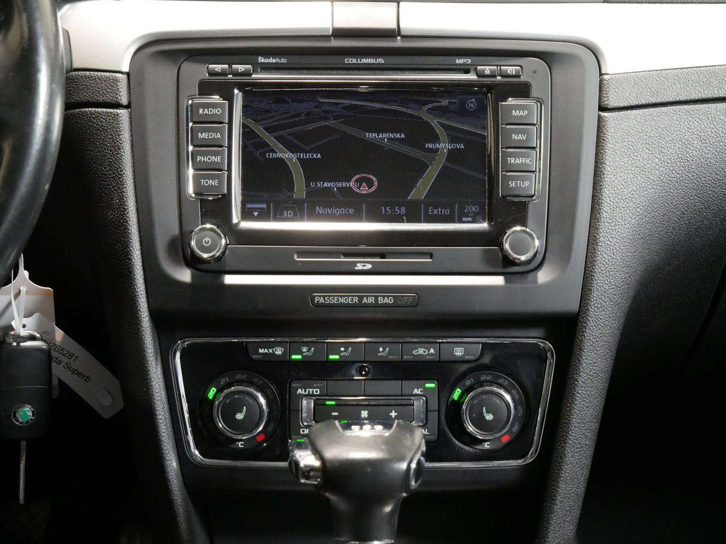 Škoda Superb 2.0 TDI/125 kW/DSG/XENONY/KŮŽE