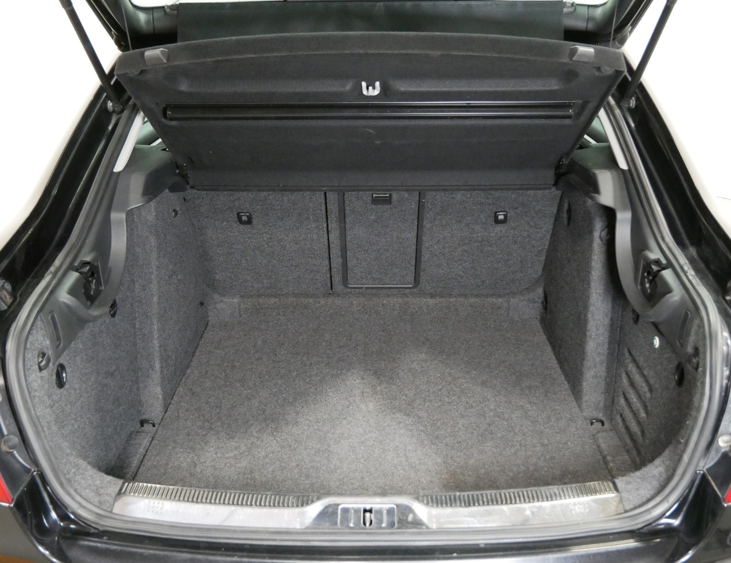 Škoda Superb 2.0 TDI/125 kW/DSG/XENONY/KŮŽE