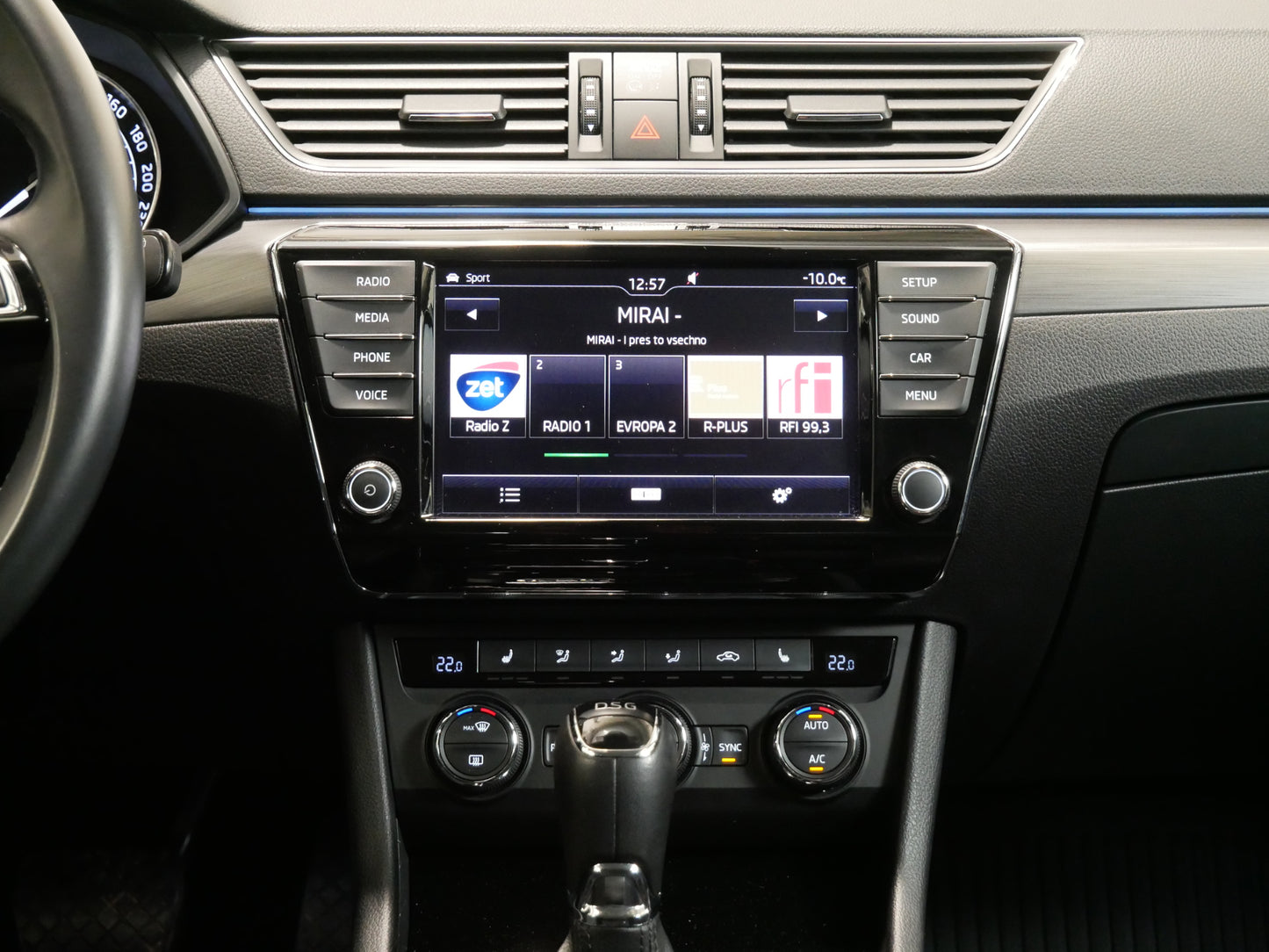 Škoda Superb 2.0 TDI/140 kW/DSG/STYLE/DPH