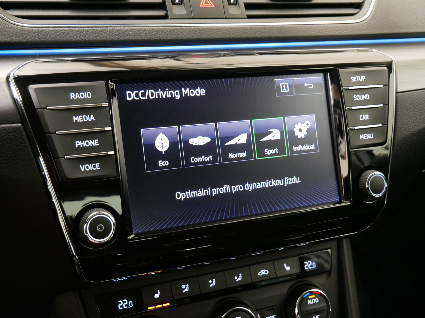 Škoda Superb 2.0 TDI/140 kW/DSG/STYLE/DPH
