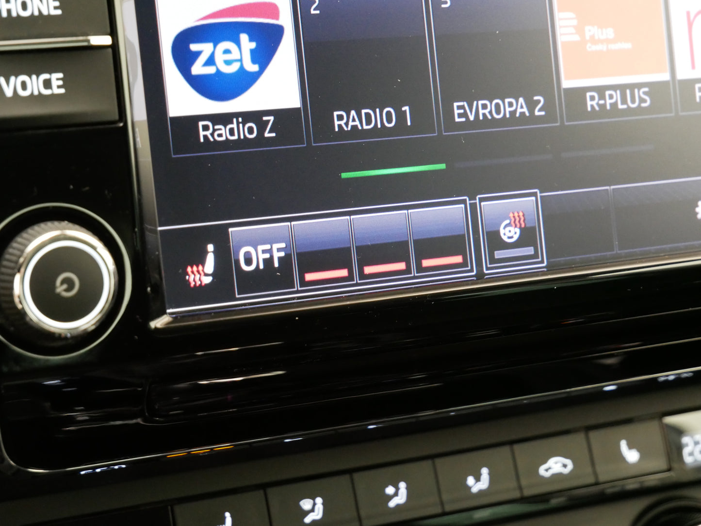 Škoda Superb 2.0 TDI/140 kW/DSG/STYLE/DPH