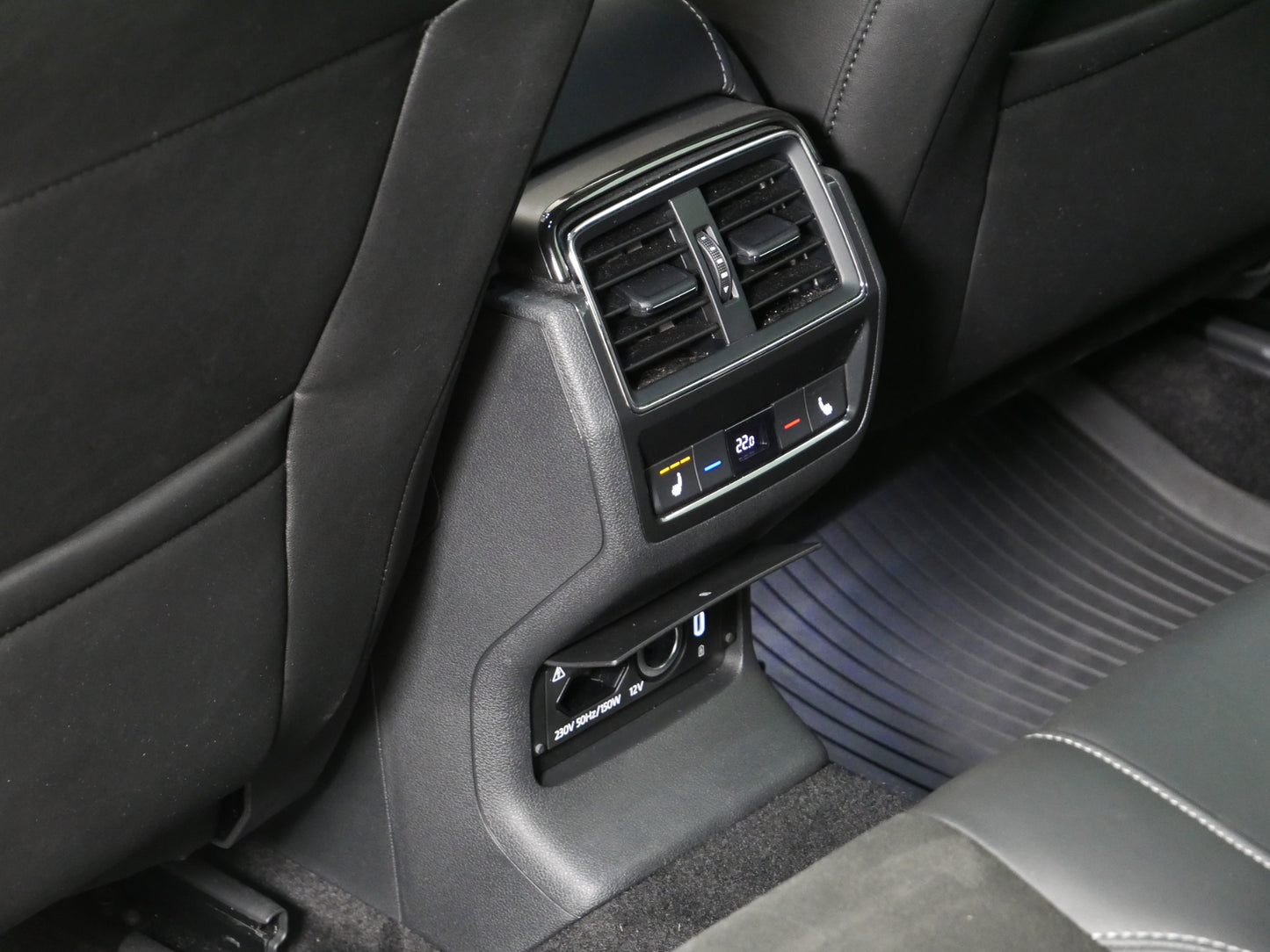 Škoda Karoq 2.0 TDI/110 kW/DSG/4x4/STYLE