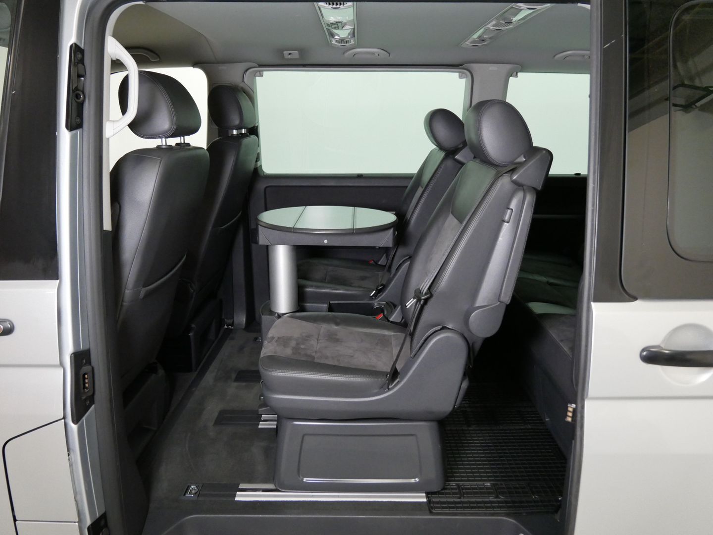 Volkswagen Multivan 2.0 TDI 132 kW DSG 4x4 COMFORT