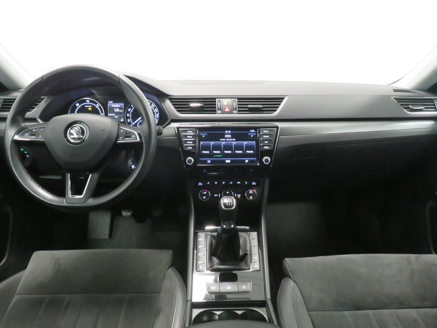 Škoda Superb 2.0 TDI Style Plus