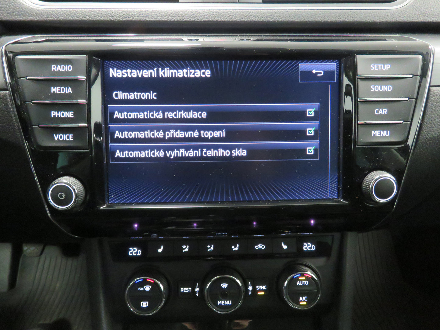 Škoda Superb 2.0 TDI Style Plus