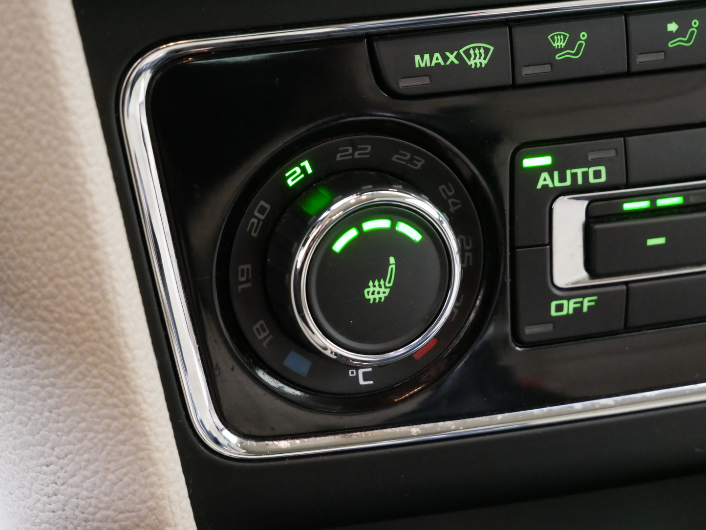 Škoda Superb 2.0 TDI 103 kW Elegance