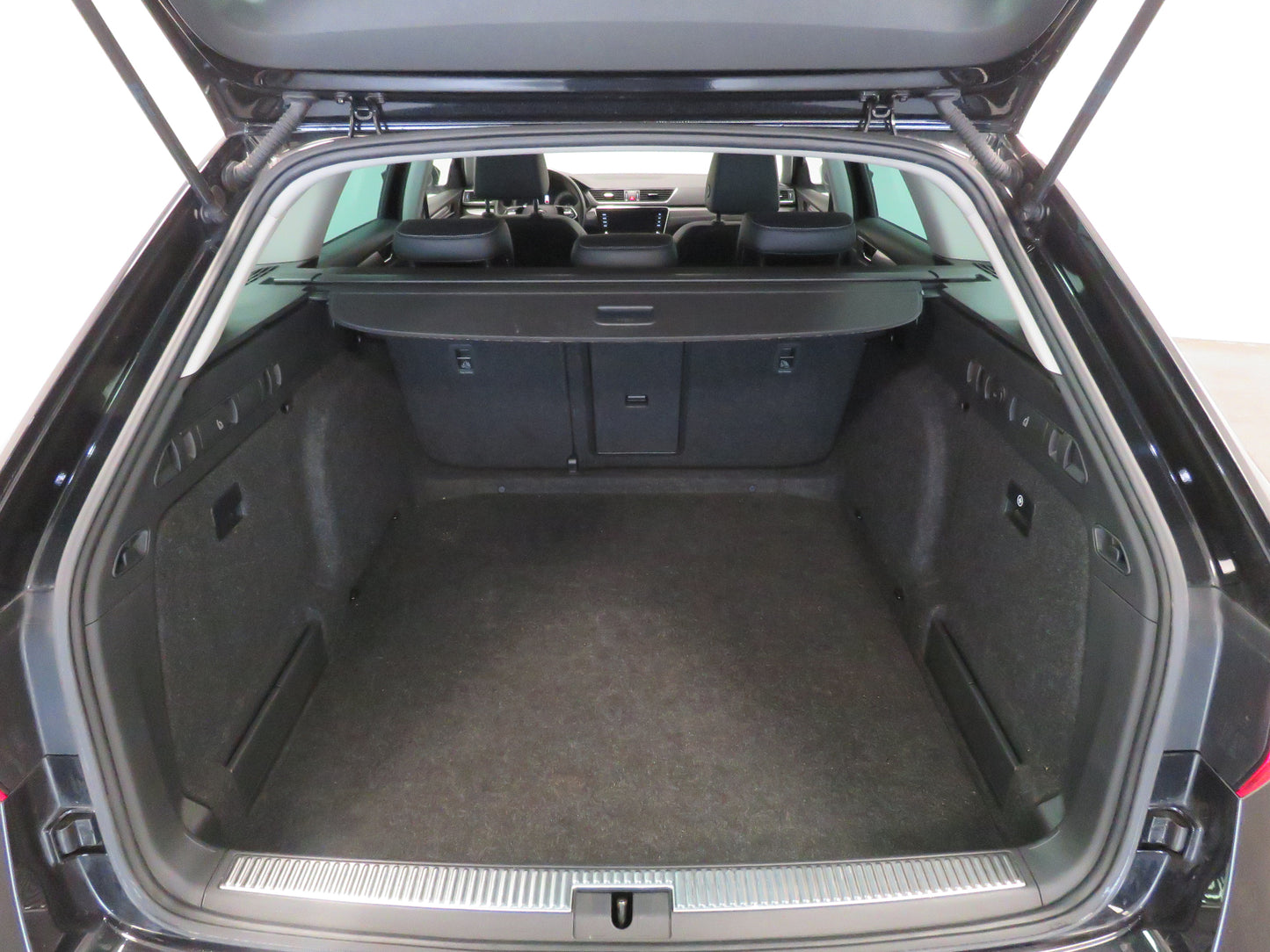 Škoda Superb 2.0 TDI Style Plus